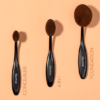 oval-brush-tw