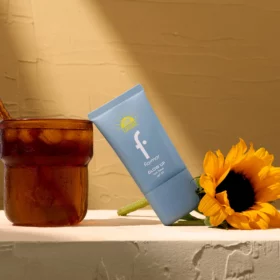 glow up sun base SPF50 de Flormar