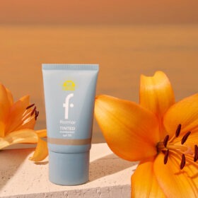 avant-après après application du tinted moisturizer SPF50